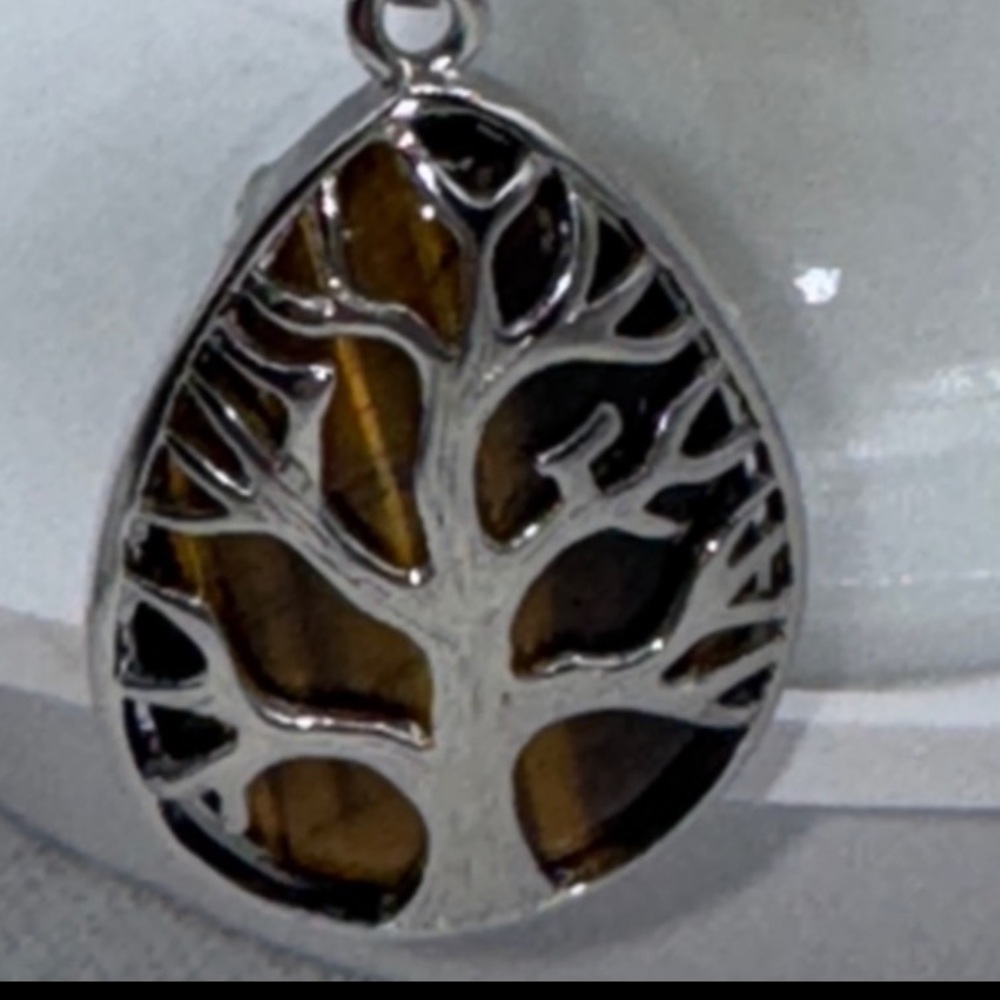 Tiger’s eye gemstone necklace 2” silver tone tree of life pendant on 9” cord NEW